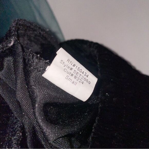 ARIA S Black Velvet Joggers Pull On - Picture 9 of 9